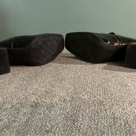 Meet your Posher, Tracie - Picture 3 of 6